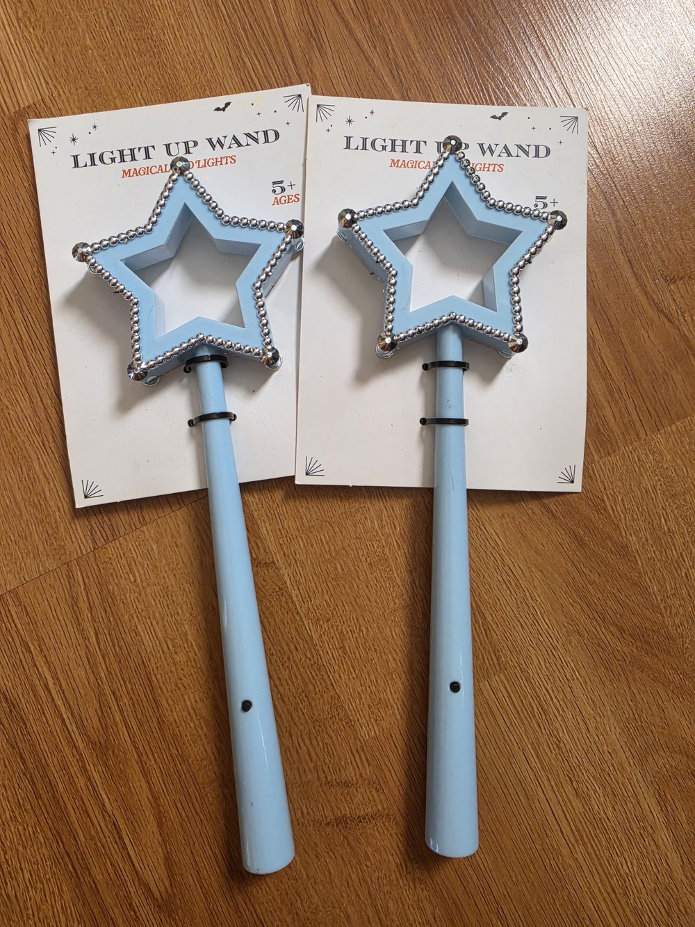 Light Up Wand Bundle Of 2